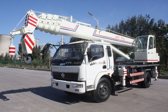 點擊查看詳細信息<br>標題：12-16噸汽車吊 閱讀次數：4014