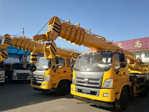 點擊查看詳細信息<br>標題：12噸福田汽車吊 閱讀次數：1813