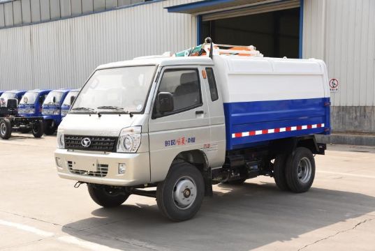 點擊查看詳細信息<br>標題：4.5方汽油垃圾車 閱讀次數(shù)：1689